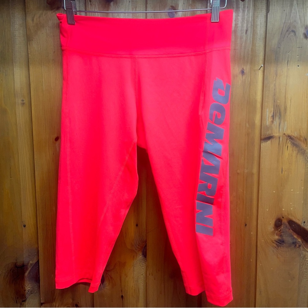 DeMarini Women's Yard-Work Training Capri Pant Crop Legging Quick Dry HotPink  L
